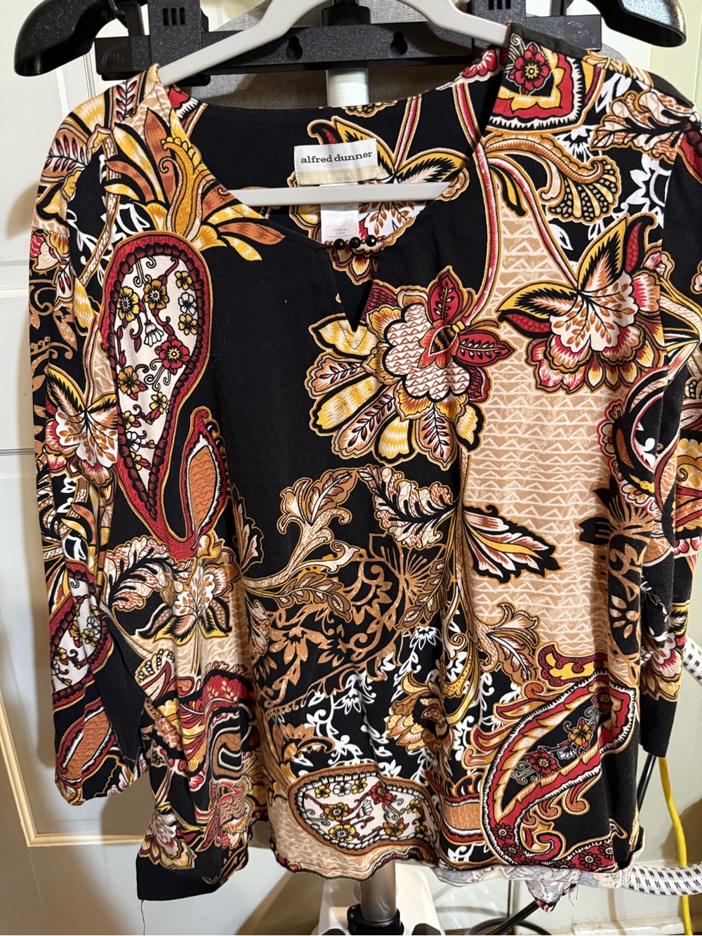 Alfred Dunner Black Paisley Floral Keyhole Neck Tunic